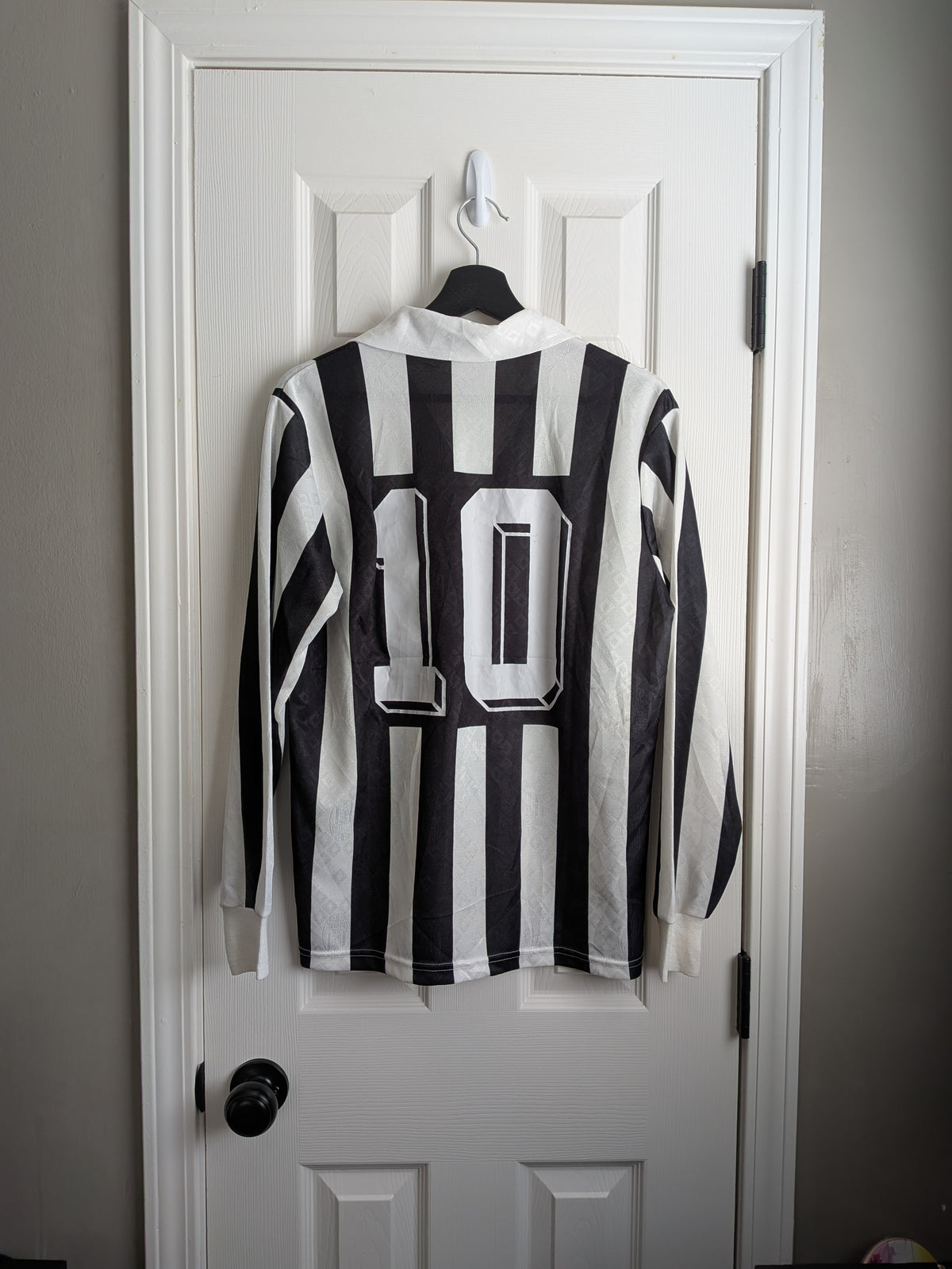 1989-90 Juventus European Home Shirt