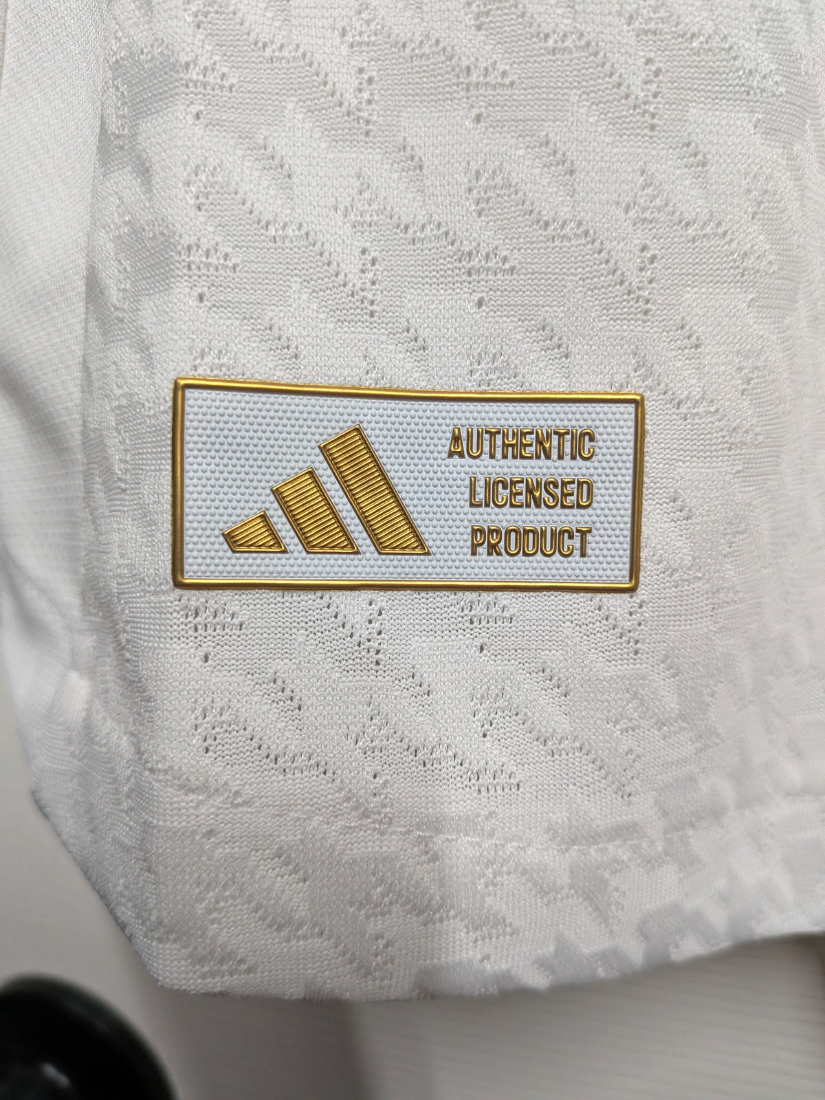 2024-25 Real Madrid Home Authentic Shirt BNWT - Endrick #16