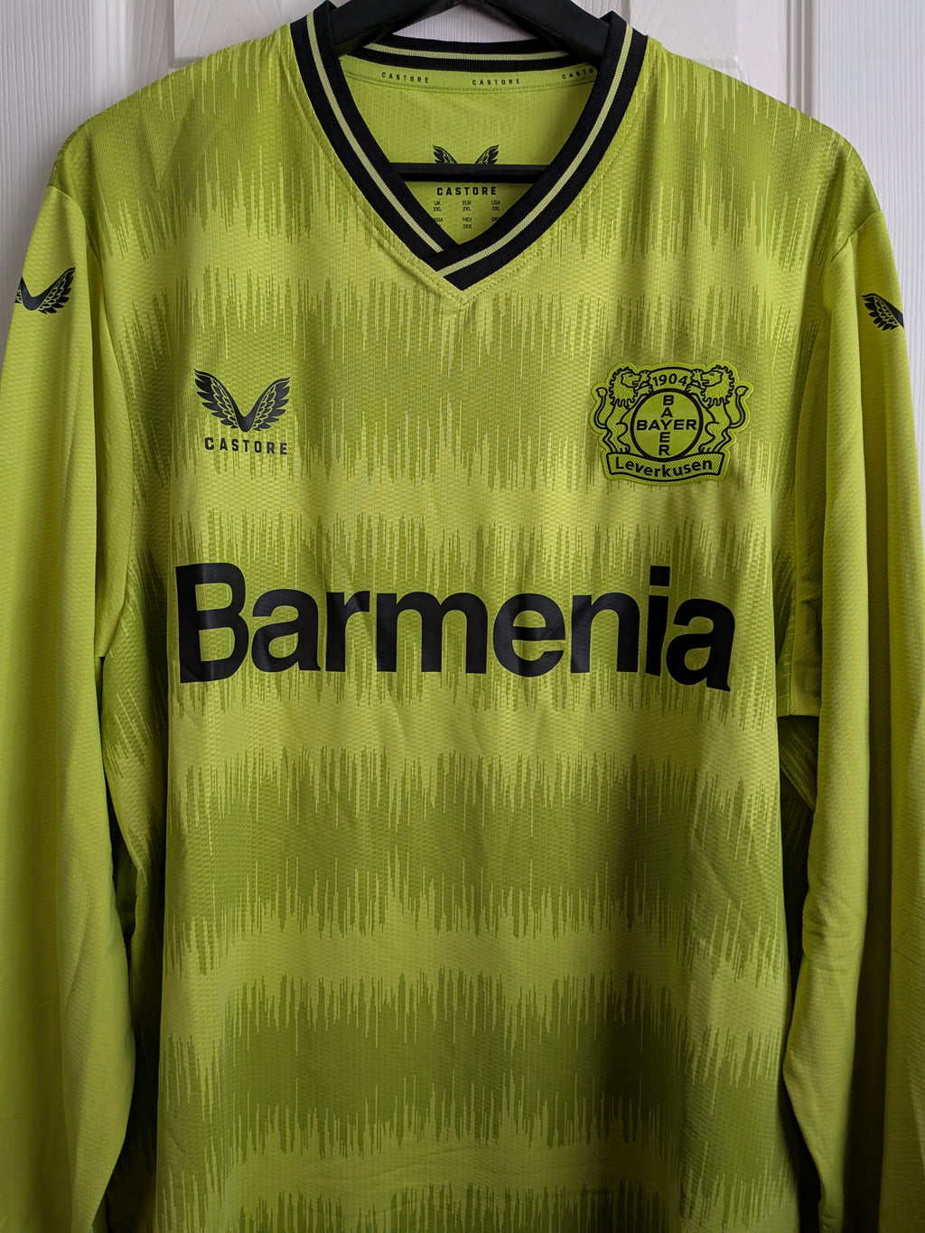 2022-23 Bayer Leverkusen Authentic Gk Shirt