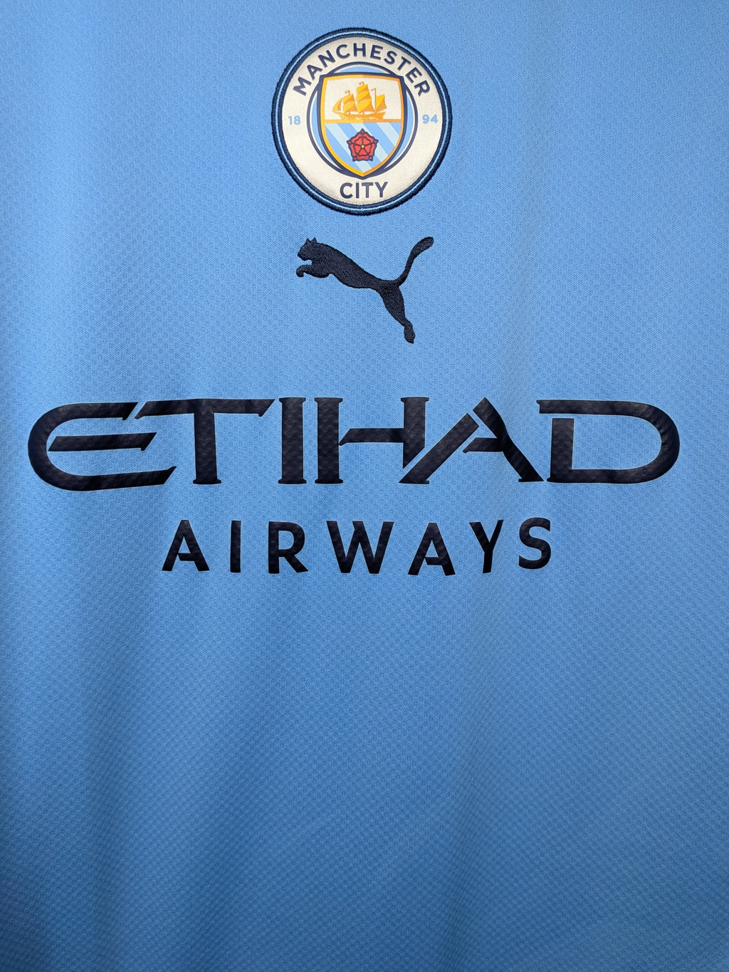 2022/23 Manchester City Home Shirt - Rodrigo #16