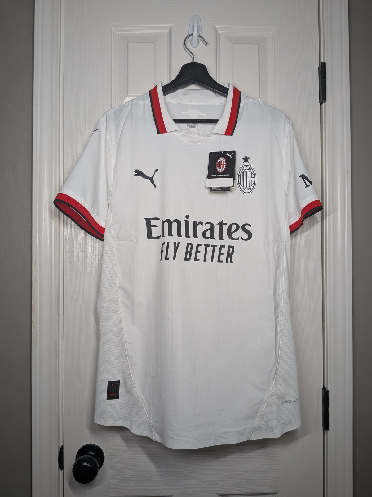 2024-25 AC Milan Authentic Away Shirt - Gimenez #7