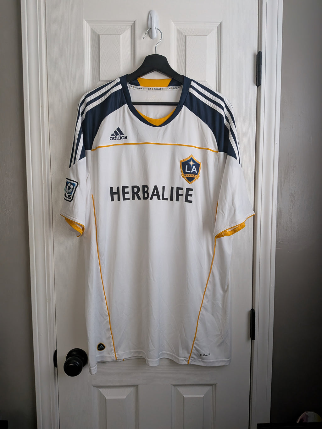 2010-11 LA Galaxy Home Shirt - Beckham #23