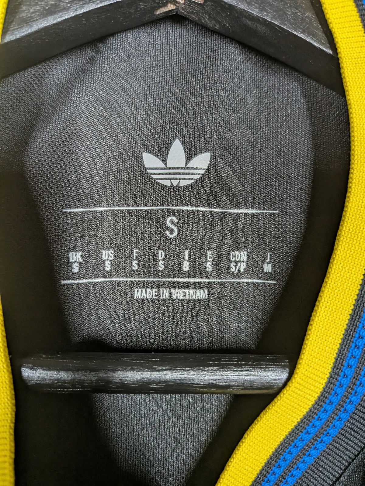 2025-26 Manchester United Authentic Third Shirt L/S BNWT- Cunha #10