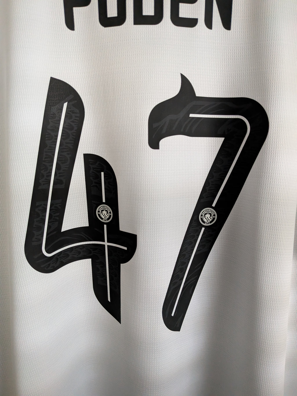 2023-24 Manchester City Chinese New Year Pre-match Shirt - Foden #47