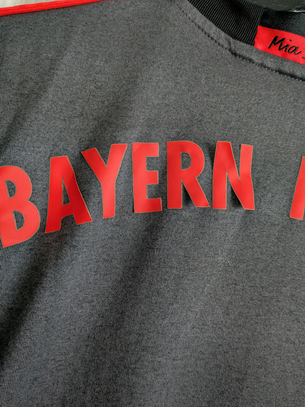 2016-17 Bayern Munich Away Shirt