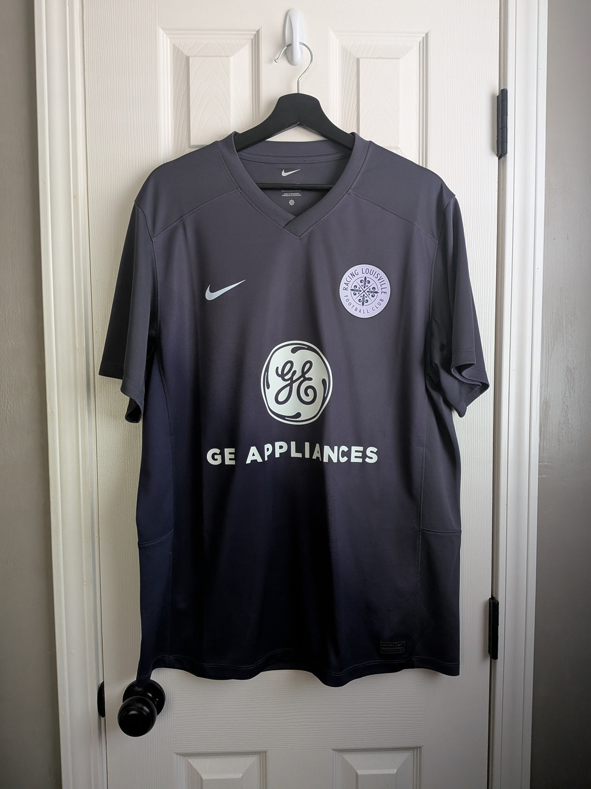 2023-24 Racing Louisville FC Away Shirt