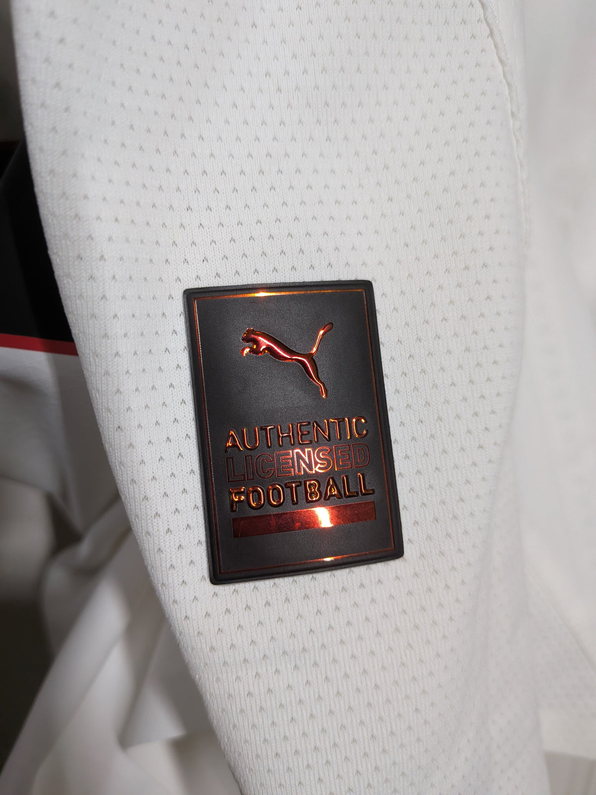 2024-25 AC Milan Authentic Away Shirt - Gimenez #7
