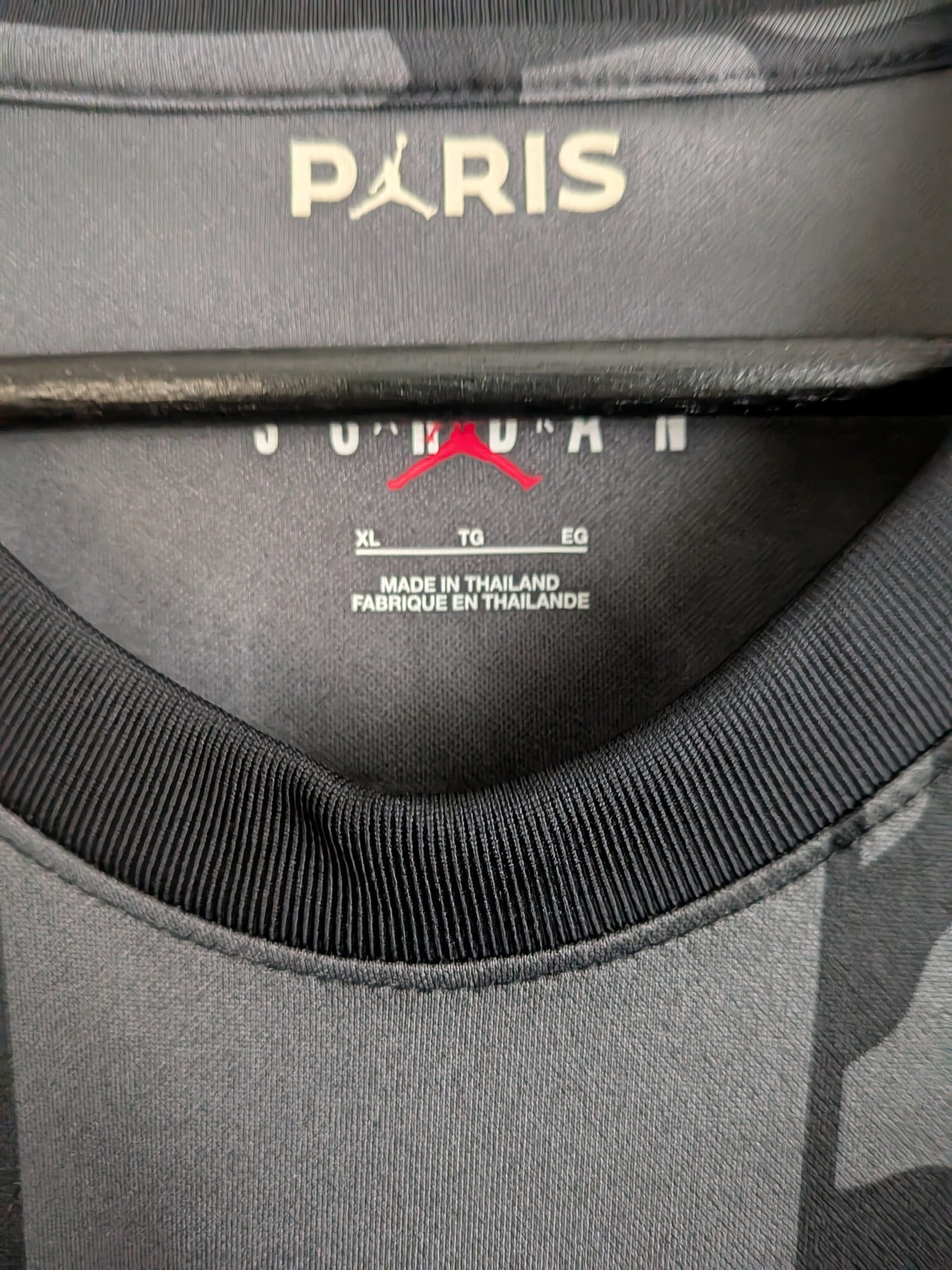 2023-24 PSG Third Shirt - Lee #19