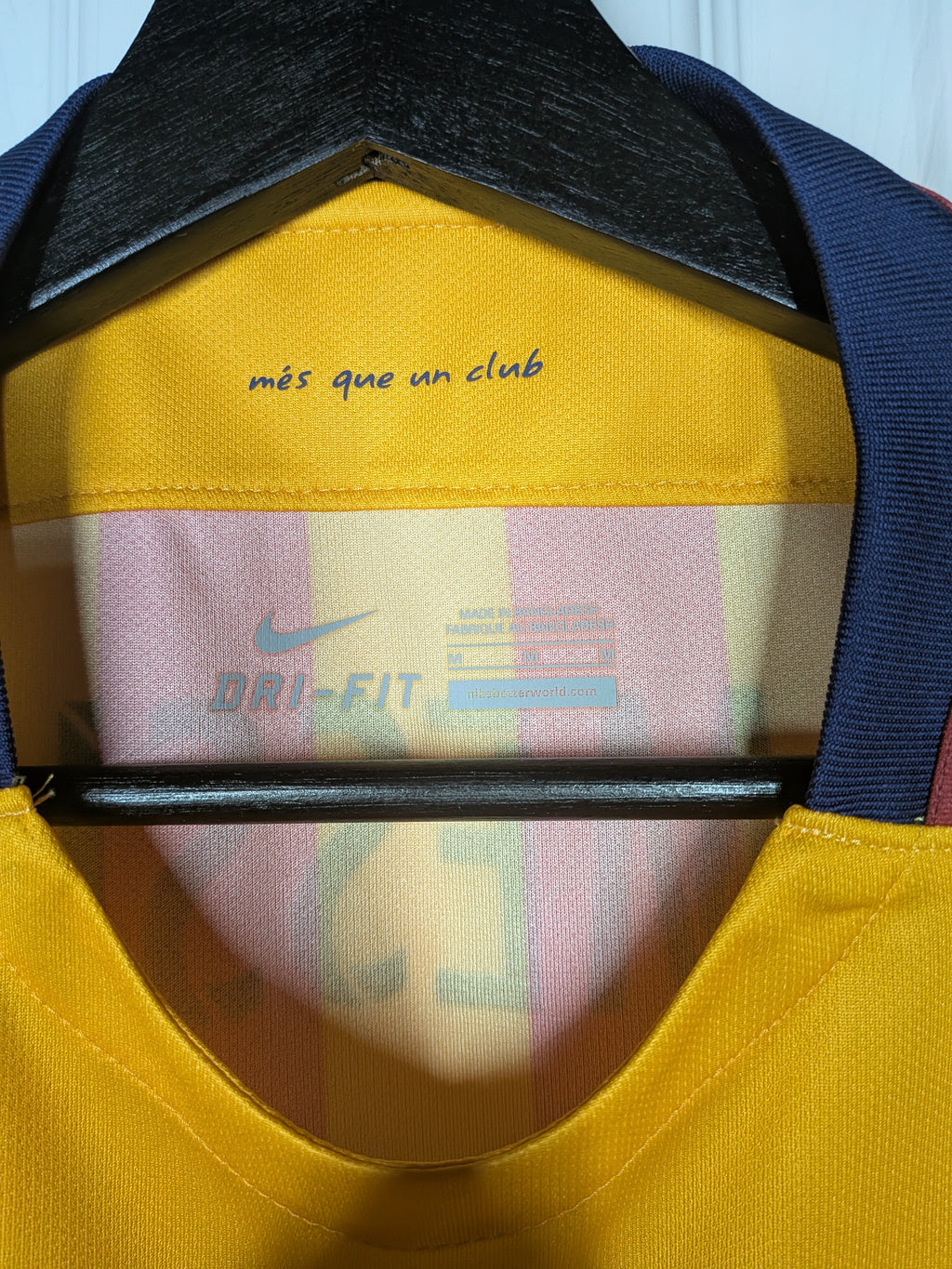 2015-16 Barcelona Away Shirt - Messi #10