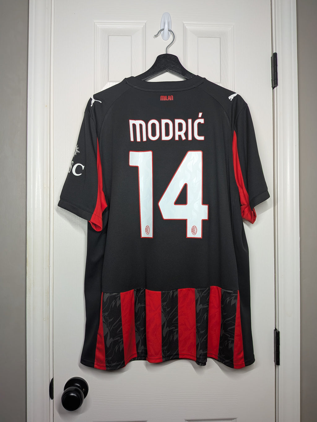 2025-26 AC Milan Home Shirt - Modric #14